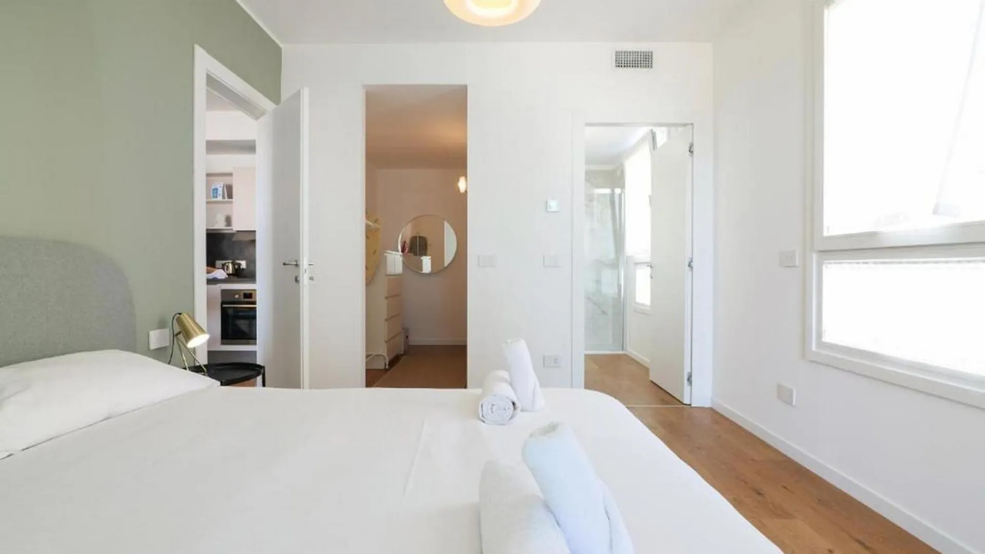 Lovely Terrace Apartment - Porta Romana District Милан Италия