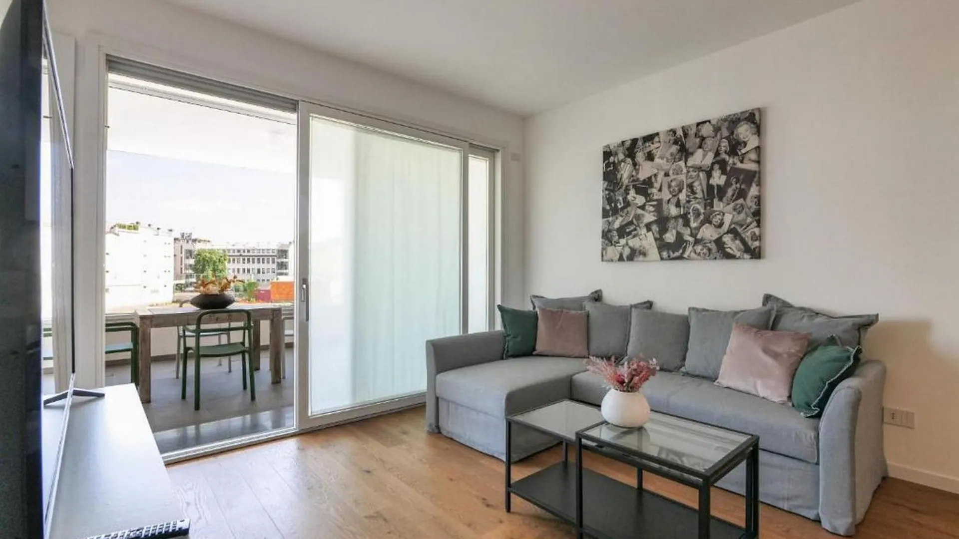 Lovely Terrace Apartment - Porta Romana District Milan Italy